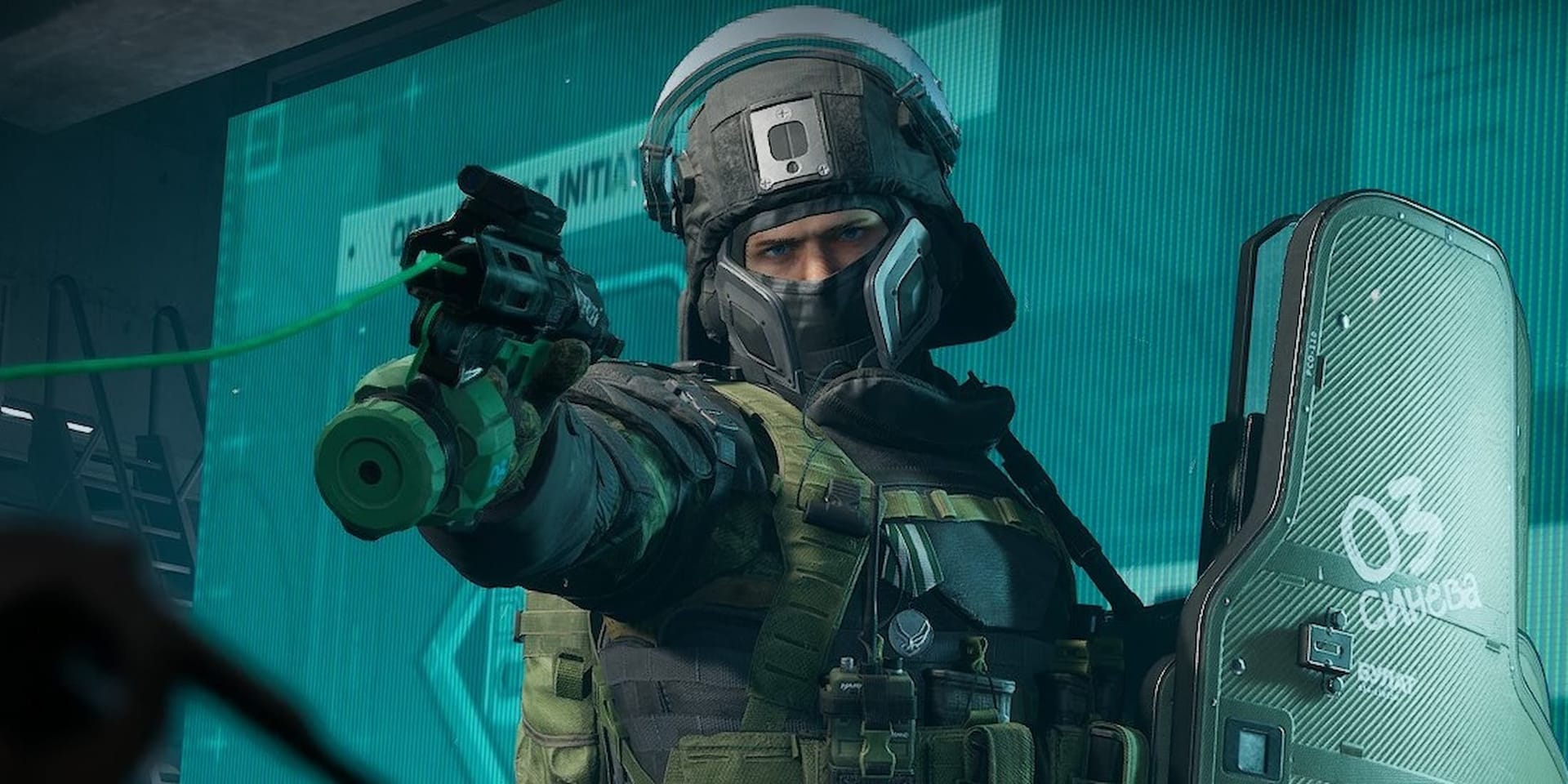 Personnage opérateur Delta Force Sineva présentant ses capacités de grappin et de bouclier