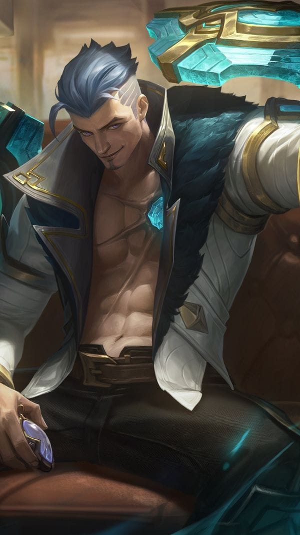 Fredrinn fighter hero in Mobile Legends Bang Bang displaying taunt and gray health conversion