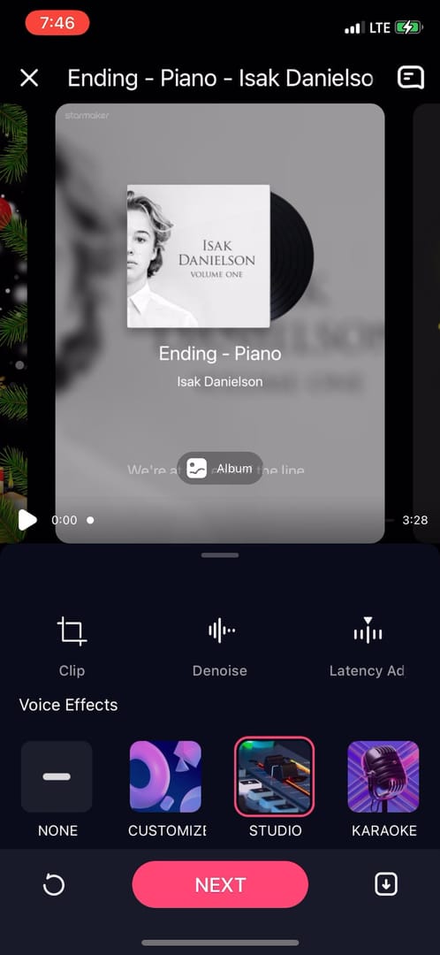 リズムとタイミングのフィードバックを表示するStarMaker練習モードのインターフェース