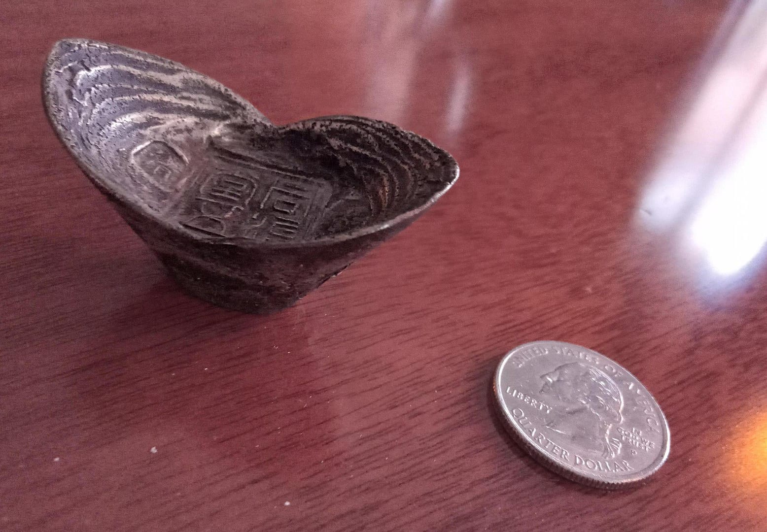 Comparison of Golden Ingots and Silver Taels currencies in Where Winds Meet